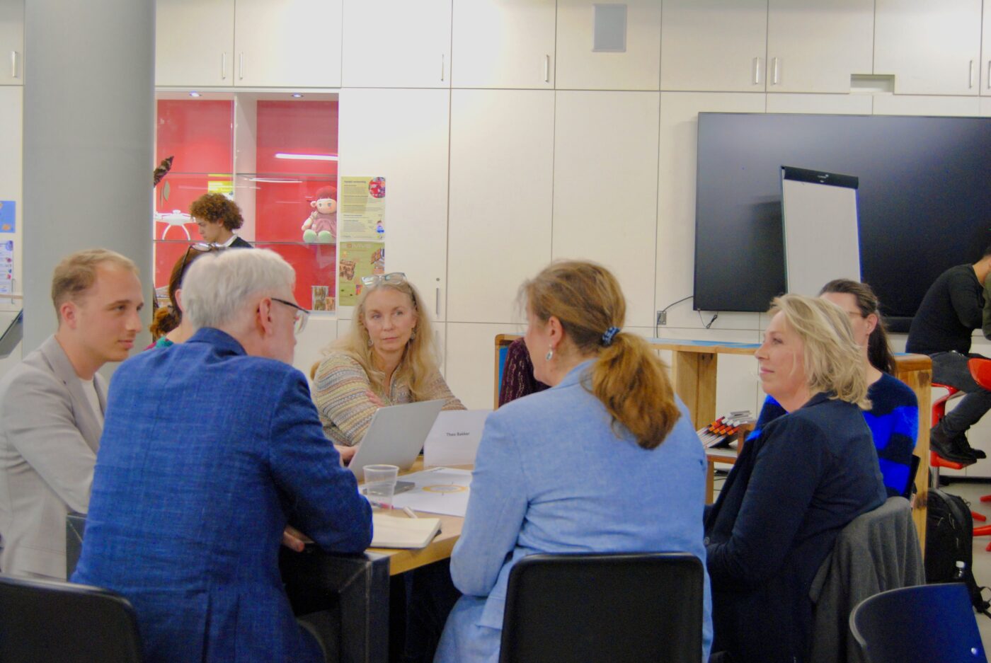 Board Circle AI: Samen inspelen op de razendsnelle impact van AI